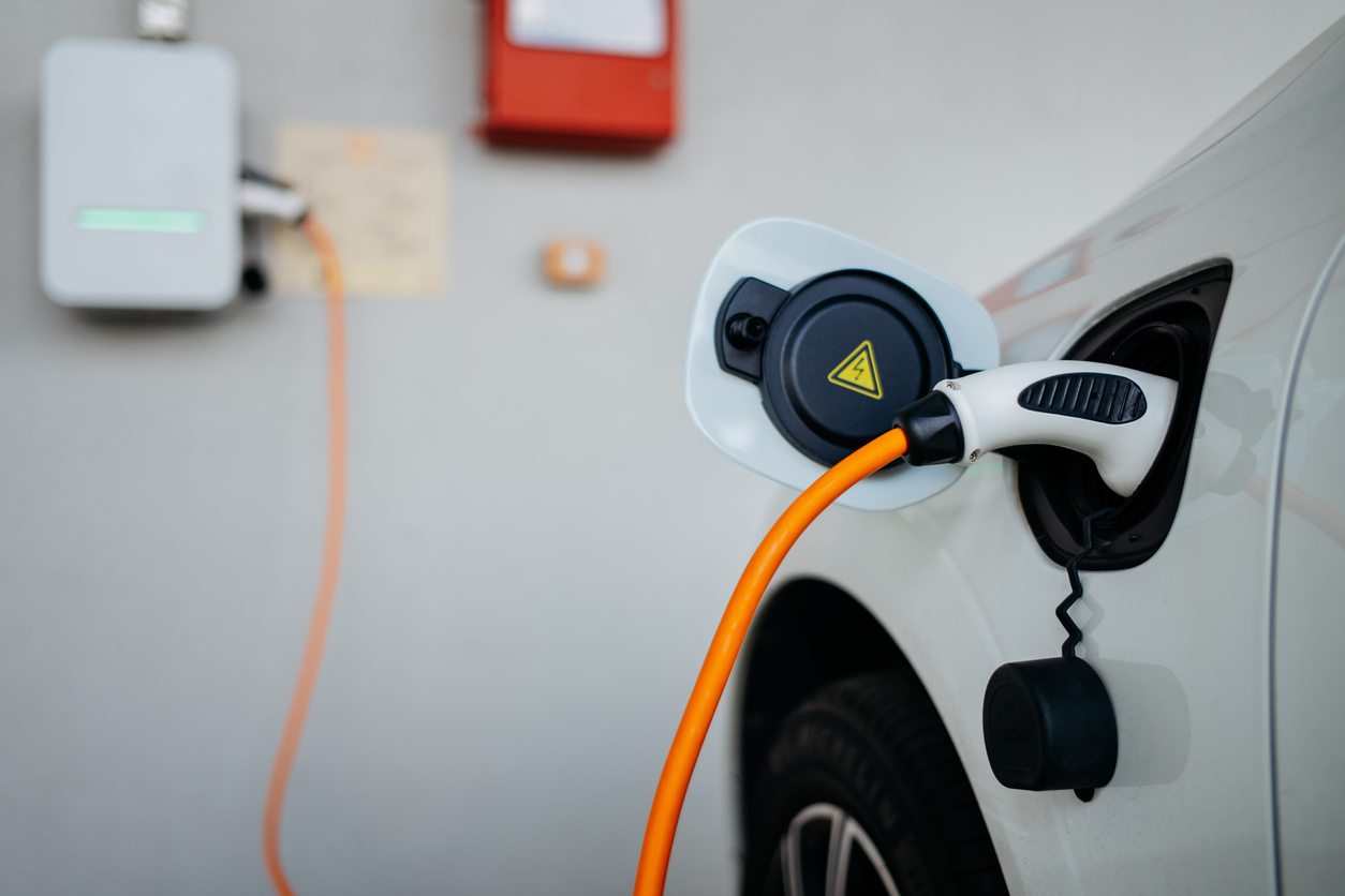 High-energy lithium batteries, advanced battery materials, sustainable energy storage
