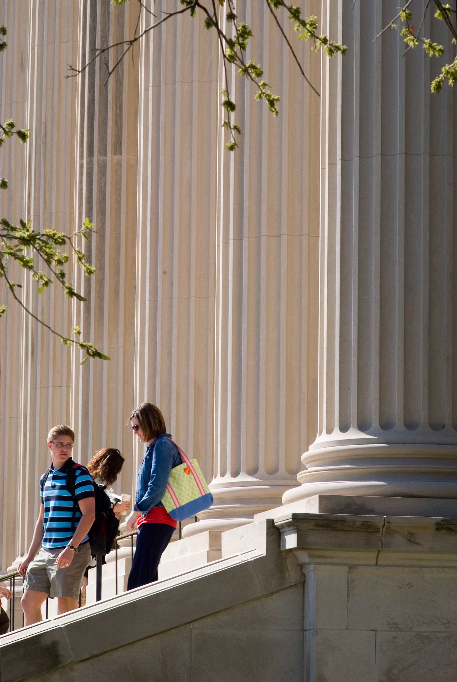 Students walking down Dallas Hall steps