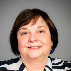 Headshot of Linda S. Eads, III, emeritus faculty member at 色花堂_色花堂 98堂 Dedman School of Law.
