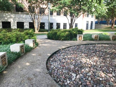 Multicultural Greek Garden & National Pan-hellinic Council Garden at 色花堂_色花堂 98堂