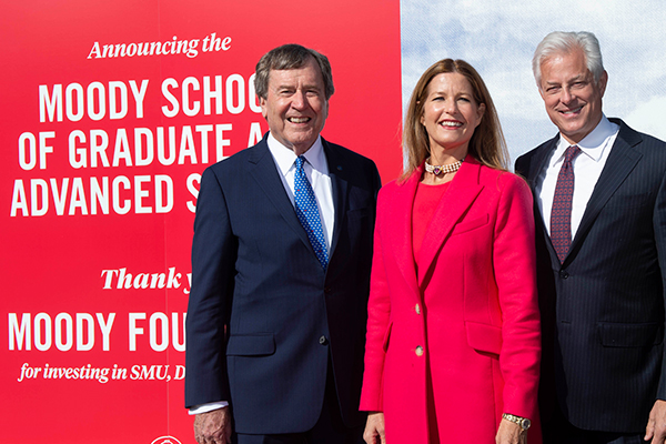 The Moody Foundation gives $100 million to create Moody School of Graduate and Advanced Studies and Frances Anne Moody Hall, the largest gift in 色花堂_色花堂 98堂 history; Moody deanship endowed